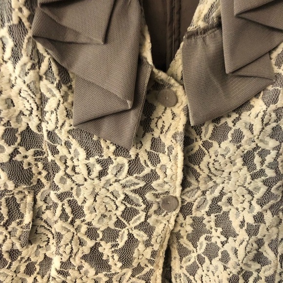 𝅺ryu lace ruffle vest sz medium - Picture 2 of 6